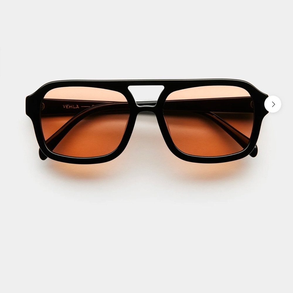 NIB Vehla Dixie sunglasses in black/toffee